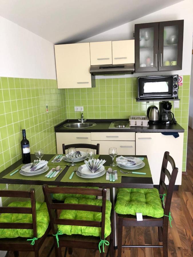 Apartments Rajcic Kastela Bagian luar foto